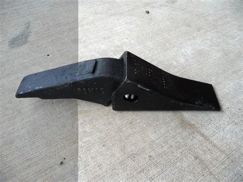 skid steer teeth shanks|Skid Steer Bucket Weld.